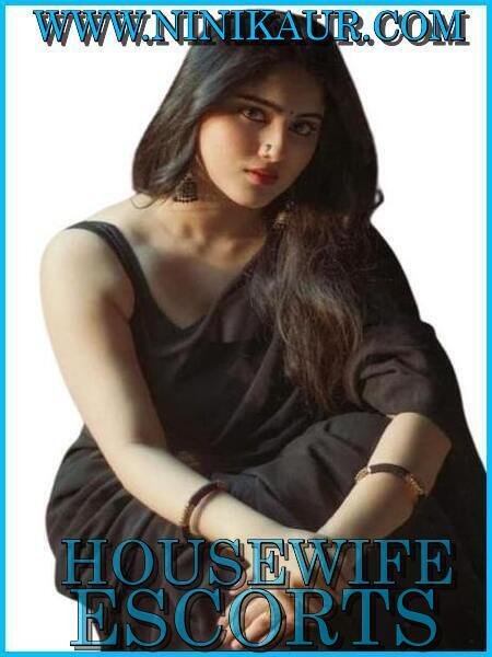 hot housewife escorts